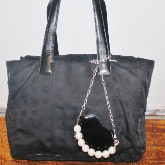 Authentic Chanel Italy Jacquard Leather Travel Line Tote Bag Purse Bag w freebie - Picture 1 of 16